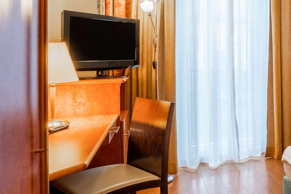 1, 2, Sleep Boardinghouse Unterschleissheim Zentrum Værelse billede