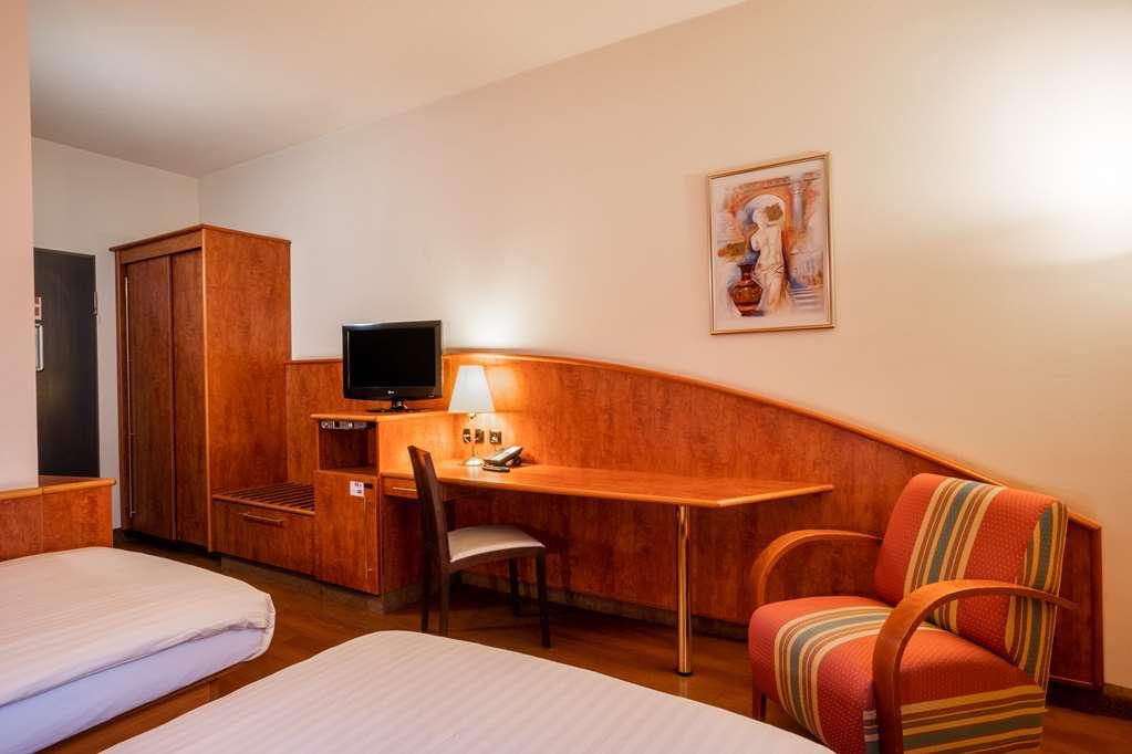 1, 2, Sleep Boardinghouse Unterschleissheim Zentrum Værelse billede