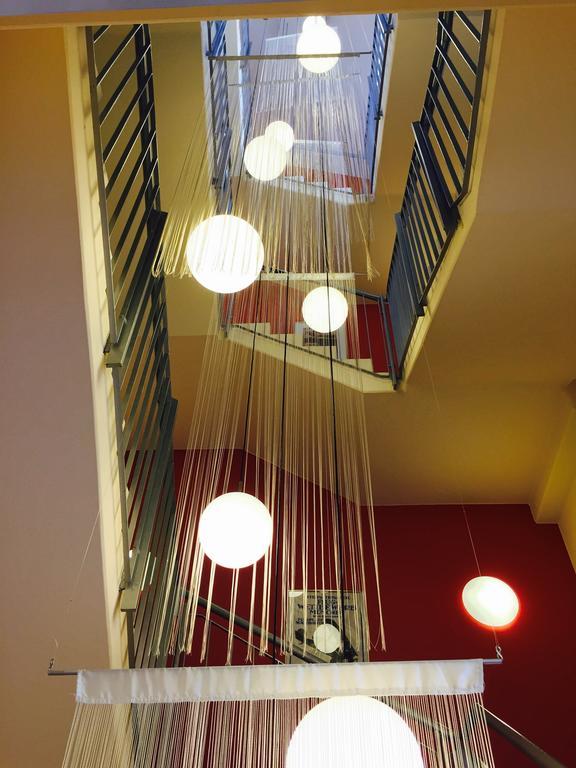 1, 2, Sleep Boardinghouse Unterschleissheim Zentrum Eksteriør billede